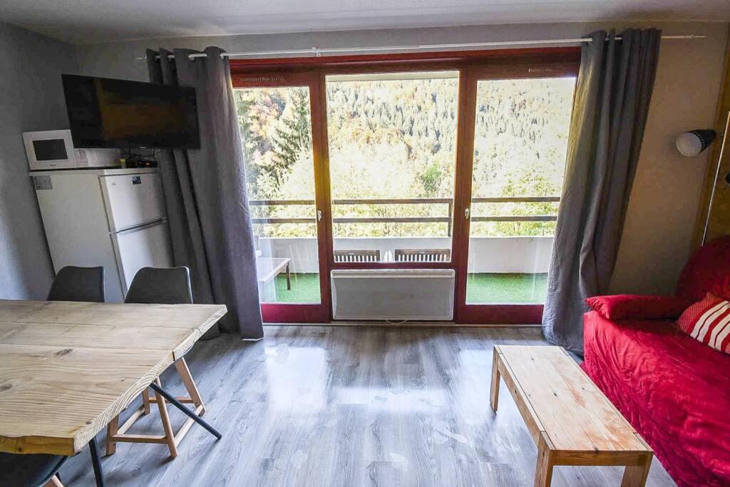 Le Relai S31 - Grand Et Lumineux Studio Avec Coin Montagne 4-6 Pers, Tout Equipe, Avec Wifi, A 30M Des Pistes Avec Un Grand Balcon, Draps Non Compris Saint-Jean-dʼAulps Kültér fotó